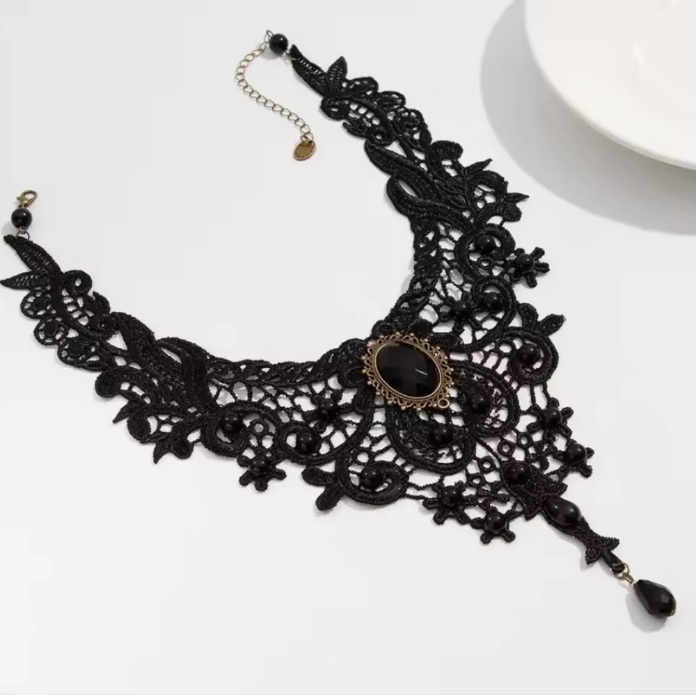 ♠️Elegant Black Lace Choker Necklace With Black Stone New